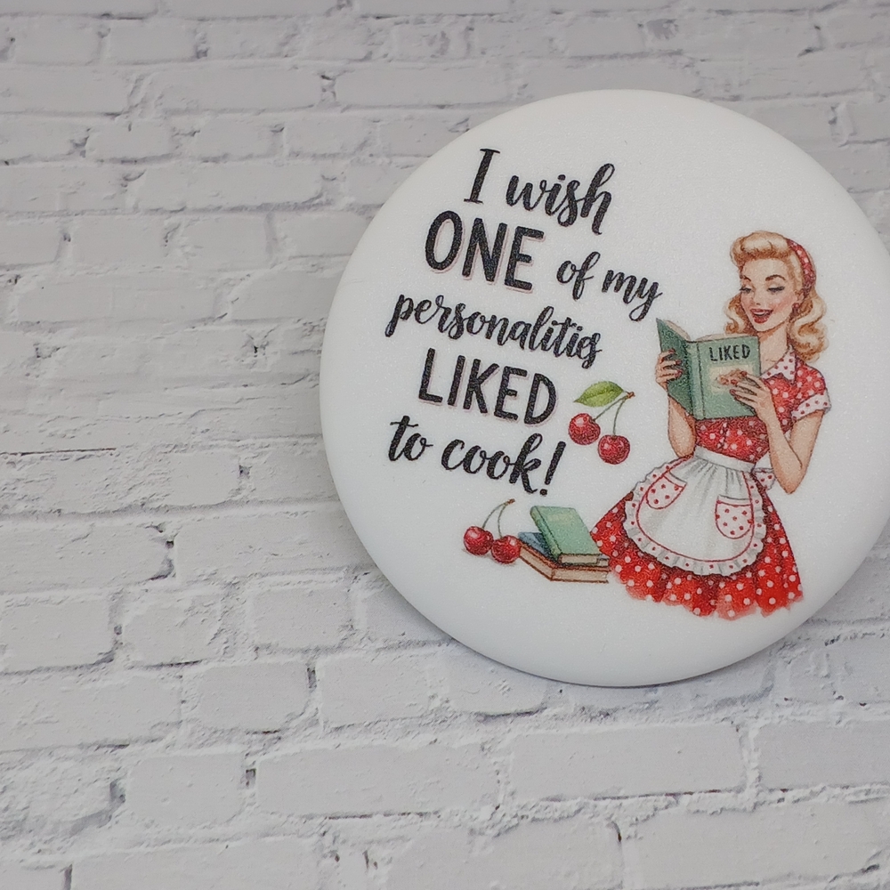 Retro Style Kitchen Magnet with Fun Quote